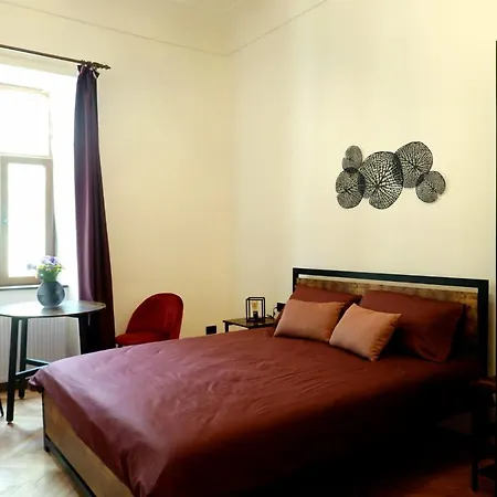 شقة The Industrique - 3 Bedroom *