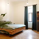 The Industrique - 3 Bedroom Апартаменты Тимишоара