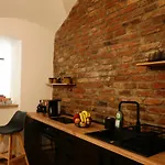 Апартаменты The Industrique - 3 Bedroom Тимишоара