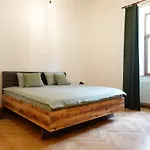 Апартаменты The Industrique - 3 Bedroom *
