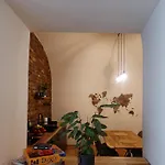 The Industrique - 3 Bedroom Апартаменты Тимишоара