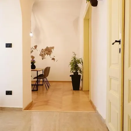 The Industrique - 3 Bedroom * Timisoara